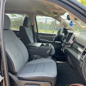 صورة مصغرة 33 لـ 2019 RAM 1500 BIG HORN