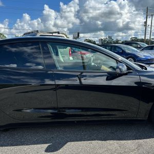 صورة 9 لـ 2022 Tesla MODEL 3 BASE