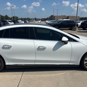 2024 Mercedes-BENZ EQE 缩略图 11