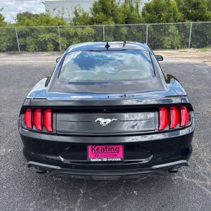 FORD MUSTANG ECOBOOST - 7