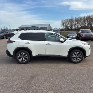 NISSAN ROGUE SV - 10