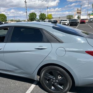 HYUNDAI ELANTRA SEL - 6