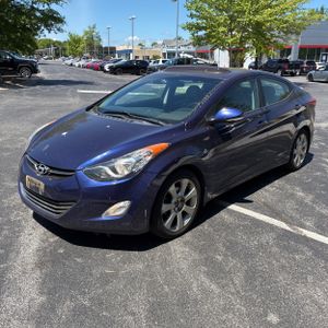HYUNDAI ELANTRA - 1