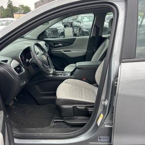 صورة مصغرة 31 لـ 2024 Chevrolet EQUINOX LS