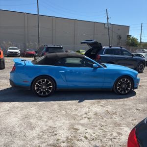 FORD MUSTANG GT - 10