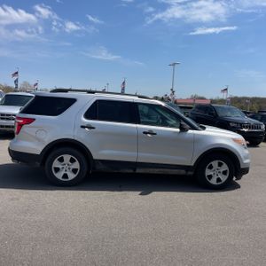 FORD EXPLORER BASE - 10