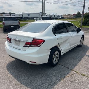 2013 Honda CIVIC LX 照片 8