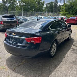 2017 Chevrolet IMPALA LT — фото 8
