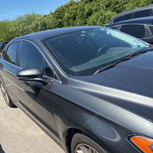 FORD FUSION SE - 9