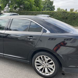 FORD TAURUS LIMITED - 5