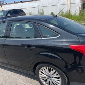 2015 FORD FOCUS TITANIUM 照片 6