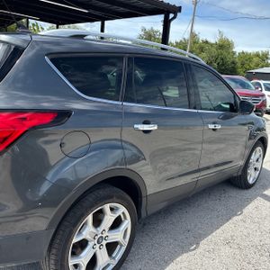 2019 FORD ESCAPE TITANIUM photo 9