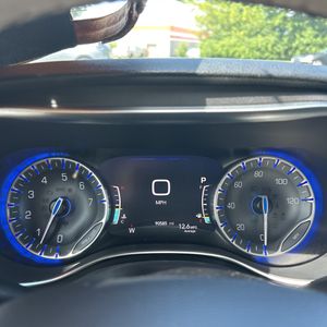 2020 Chrysler PACIFICA LIMITED — миниатюра 41