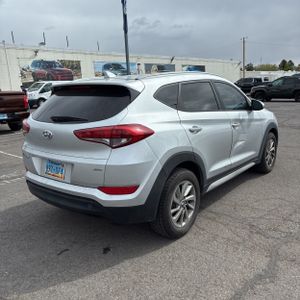 HYUNDAI TUCSON SEL - 8