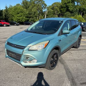 FORD ESCAPE SE - 1