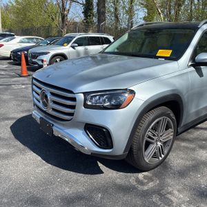 MERCEDES-BENZ GLS - 2