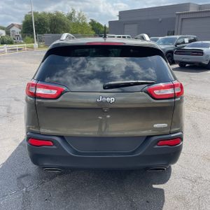 JEEP CHEROKEE LATITUDE - 7