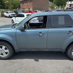 FORD ESCAPE XLT - 4