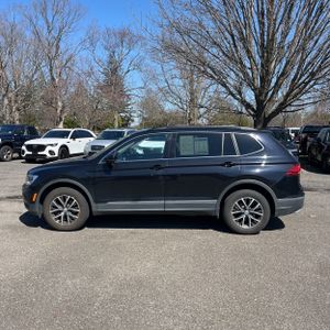 VOLKSWAGEN TIGUAN SE 4MOTION - 3