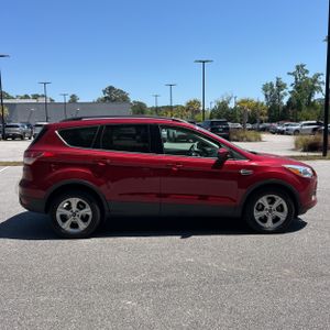 FORD ESCAPE SE - 10