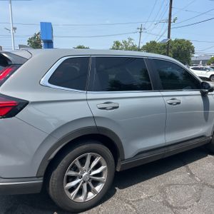 2025 Honda CR-V EX-L photo 9