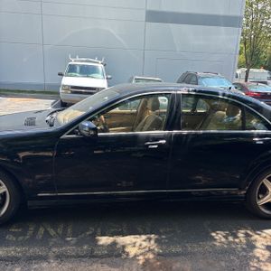 صورة 3 لـ 2010 Mercedes-BENZ S-CLASS