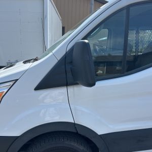 FORD TRANSIT 250 - 2