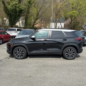 CHEVROLET TRAILBLAZER ACTIV - 3