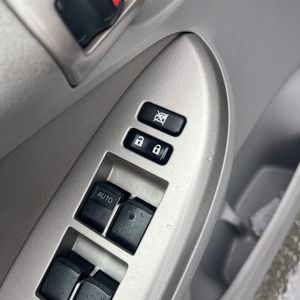 2010 Toyota COROLLA LE — миниатюра 66