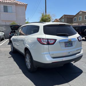 2015 Chevrolet TRAVERSE LT — фото 5