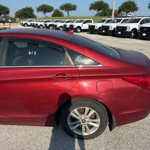 2013 Hyundai SONATA GLS 照片 6