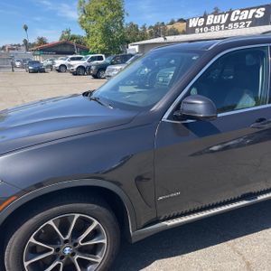 BMW X5 XDRIVE50I - 2
