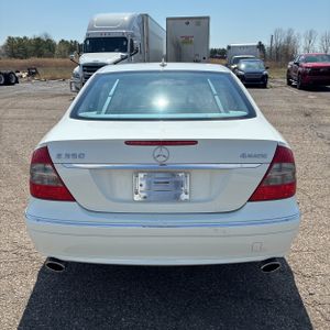 MERCEDES-BENZ E-CLASS - 7