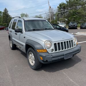 JEEP LIBERTY SPORT - 7