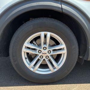 صورة مصغرة 19 لـ 2021 FORD EXPLORER XLT