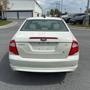 FORD FUSION SE - 7