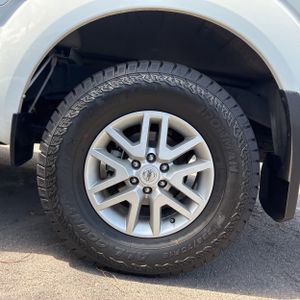 صورة 14 لـ 2020 Nissan FRONTIER SV