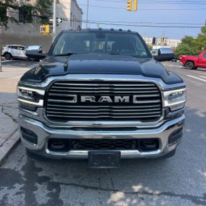 صورة مصغرة 14 لـ 2019 RAM 3500 LARAMIE