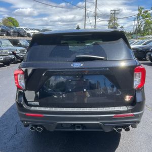 FORD EXPLORER ST - 7