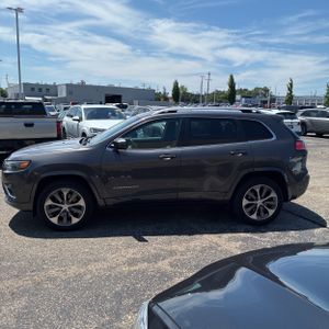 صورة 3 لـ 2019 JEEP CHEROKEE OVERLAND
