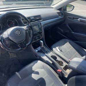 صورة 37 لـ 2018 Volkswagen PASSAT 2.0T SE