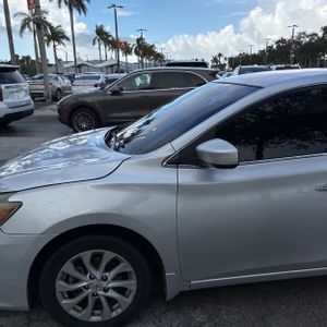 NISSAN SENTRA S - 2