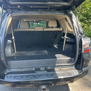 2016 Toyota 4RUNNER SR5 PREMIUM — фото 46