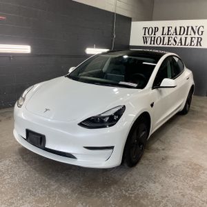 TESLA MODEL 3 BASE - 1