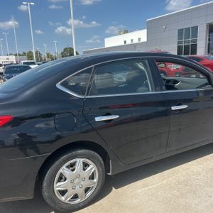 2016 Nissan SENTRA S — фото 9