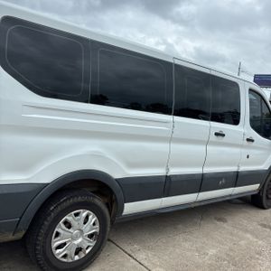 FORD TRANSIT 350 XLT - 8