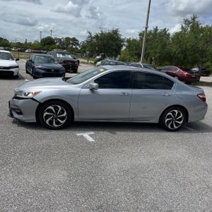 HONDA ACCORD EX-L V6 - 3