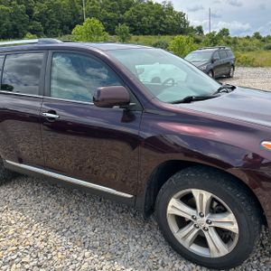 2013 Toyota HIGHLANDER LIMITED 缩略图 13
