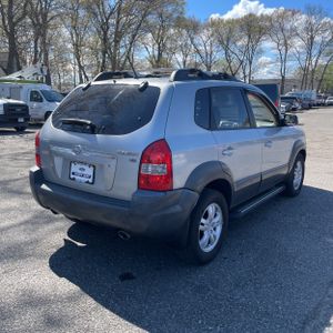 HYUNDAI TUCSON SE - 8