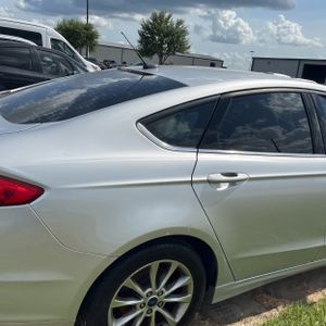 2017 FORD FUSION SE — фото 9